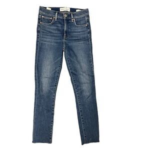 Dress Forum The Nico Mid Rise Skinny Crop Jeans Size 26